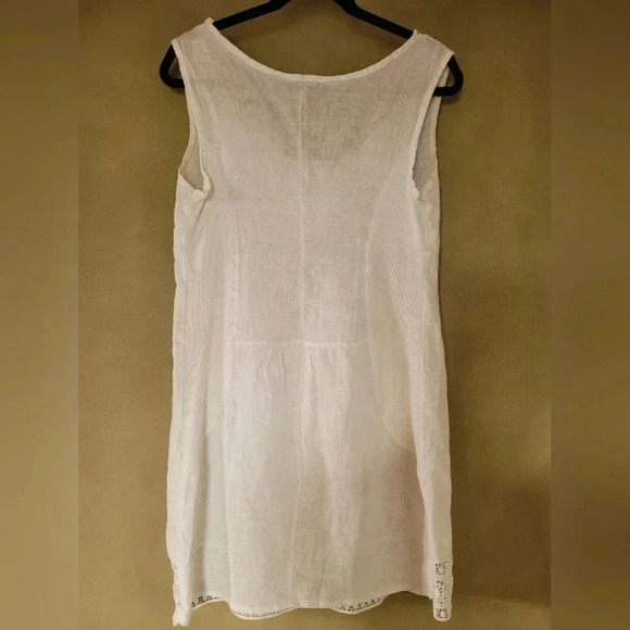 M | Sleeveless linen dress with crochet detailing, Size S - Picture 2 of 10